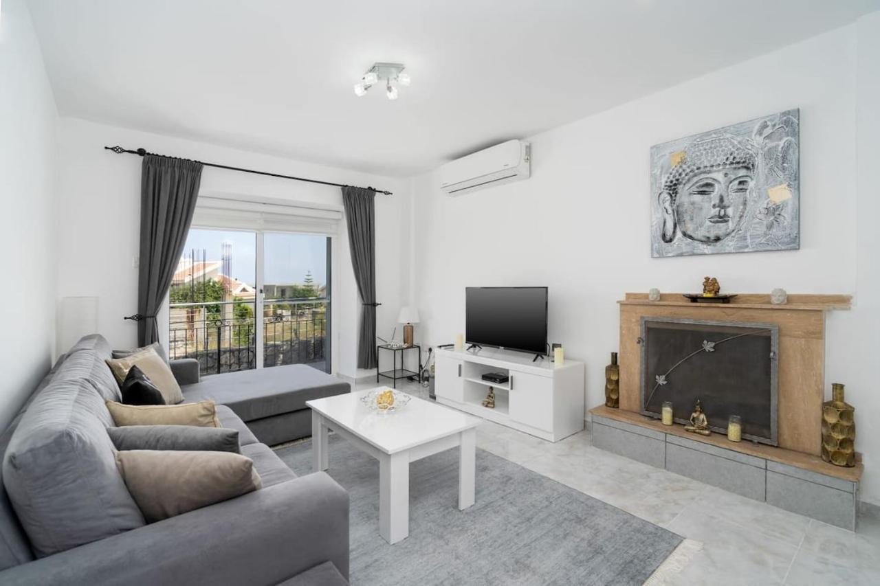 Villa Blue Kyrenia  Exterior photo
